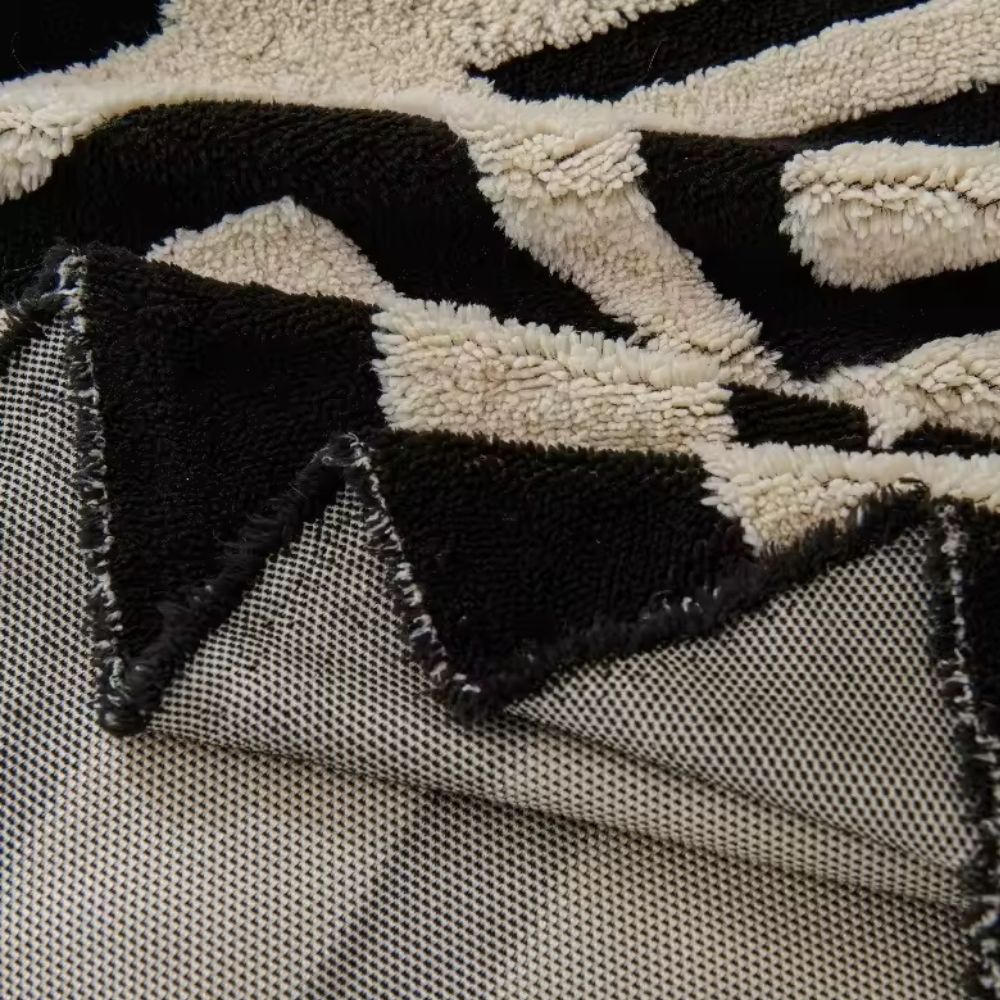 Knitted Maze Print Sofa Cover