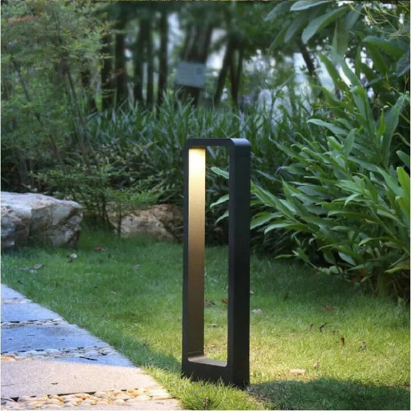 Minimalist Bollard Garden Lamp