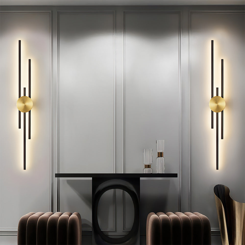 Black and Gold Linear Wall Light for Modern Indoor Lighting