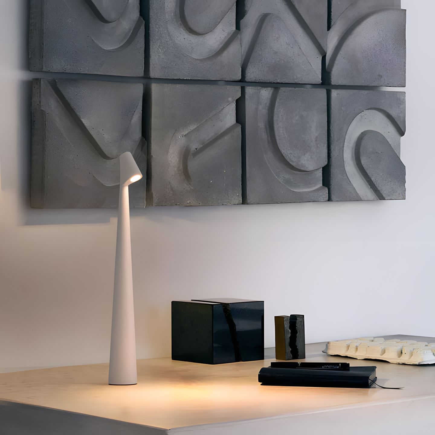 Minimalist LED Rechargeable Table Lamp