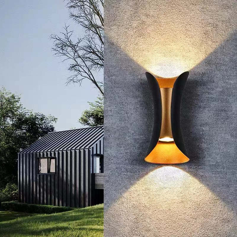 Contemporary Curved LED Outdoor Wall Light