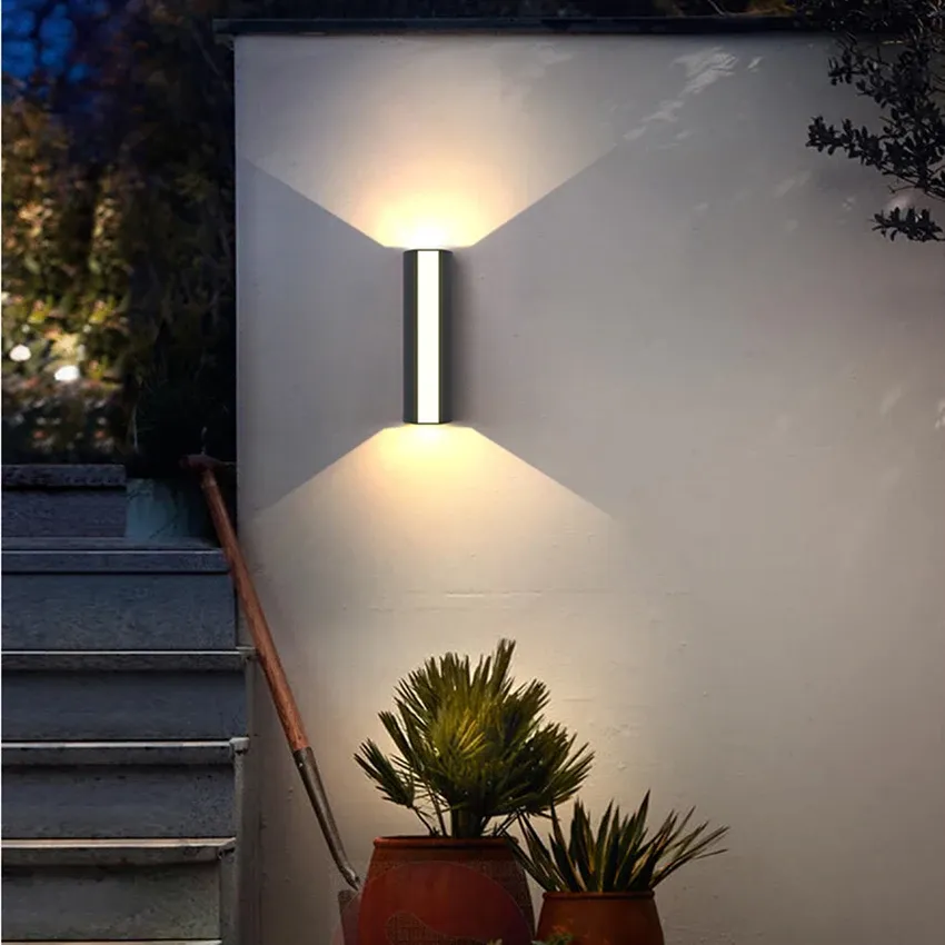 Minimalist LED Outdoor Wall Light