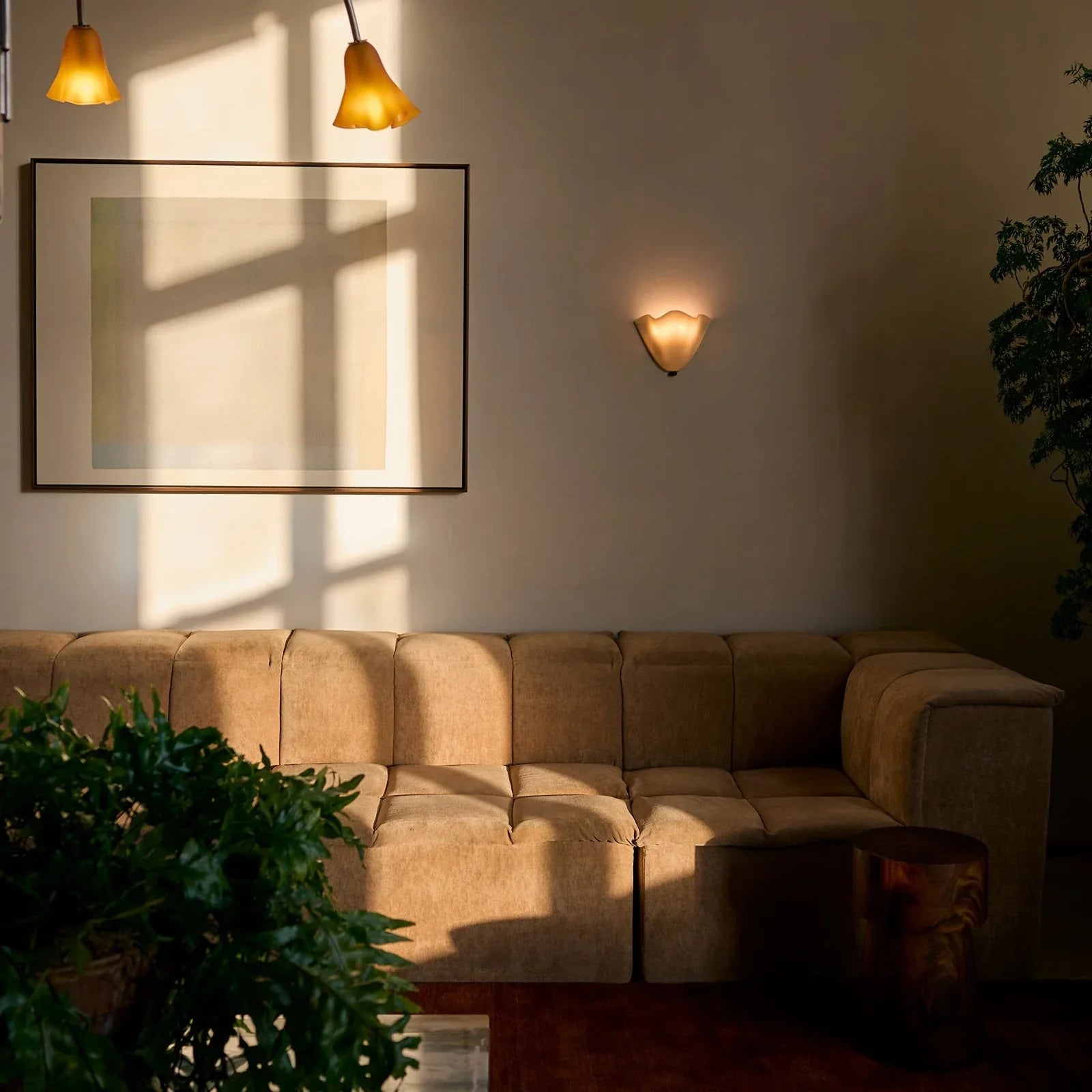 Art Deco Vintage Shell Inspired LED Wall Light