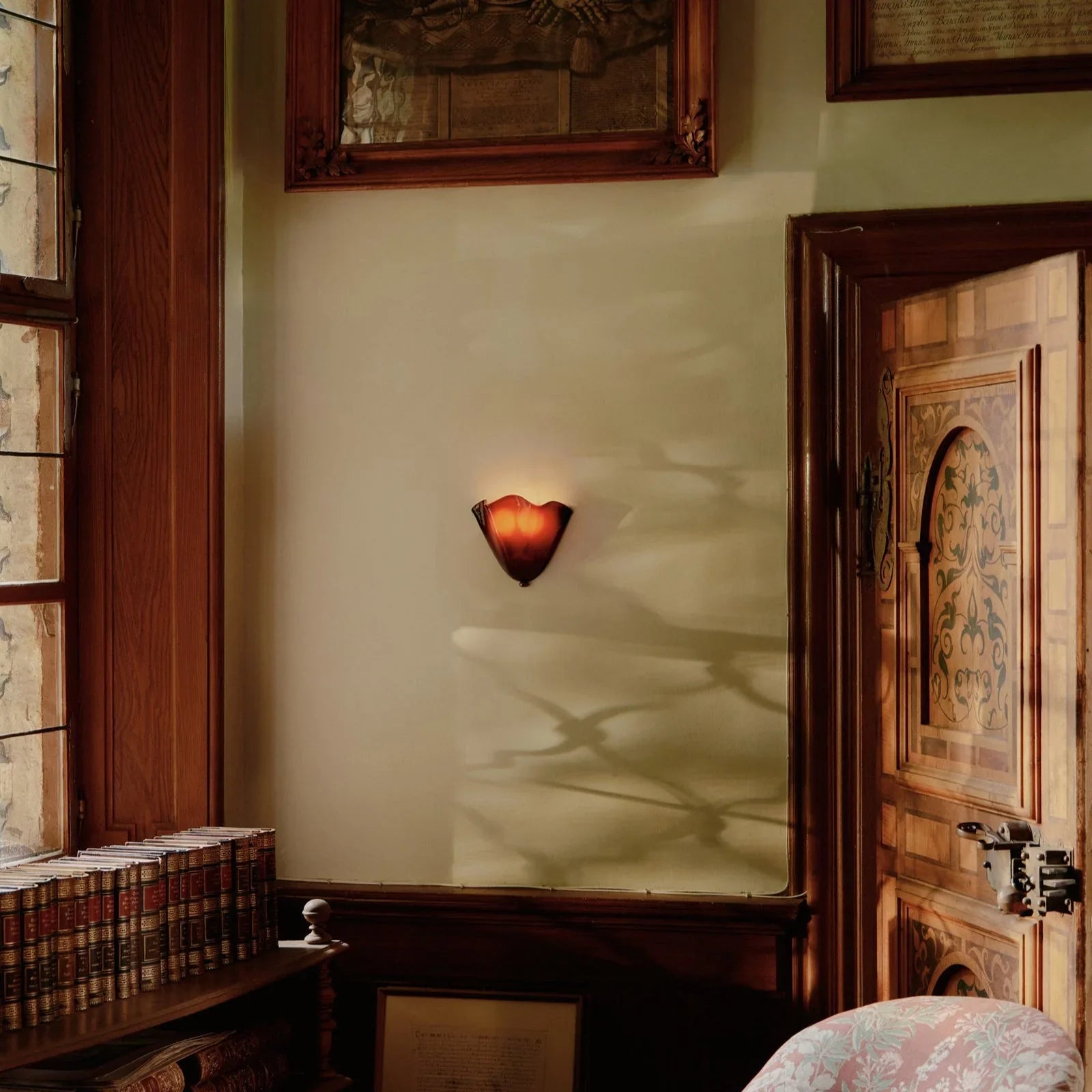 Art Deco Vintage Shell Inspired LED Wall Light