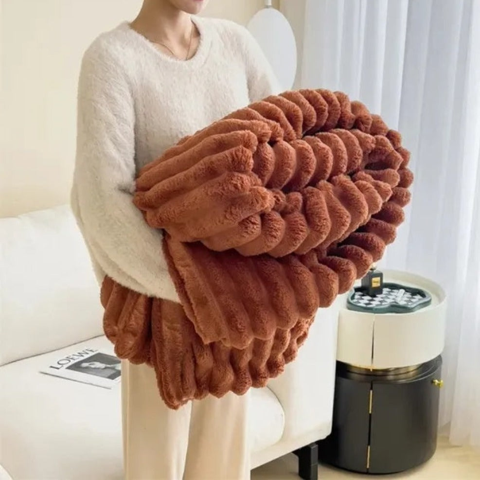 Fluffy Warm Blanket with Striped Pattern
