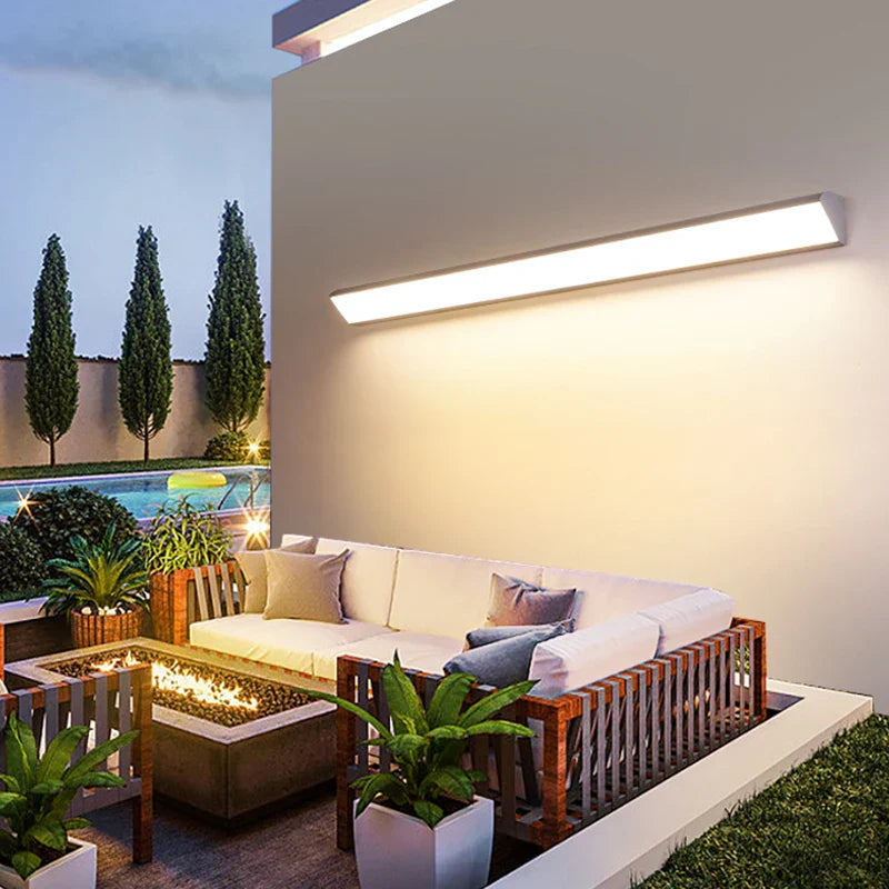 Contemporary Minimalist LED Linear Outdoor Wall Light