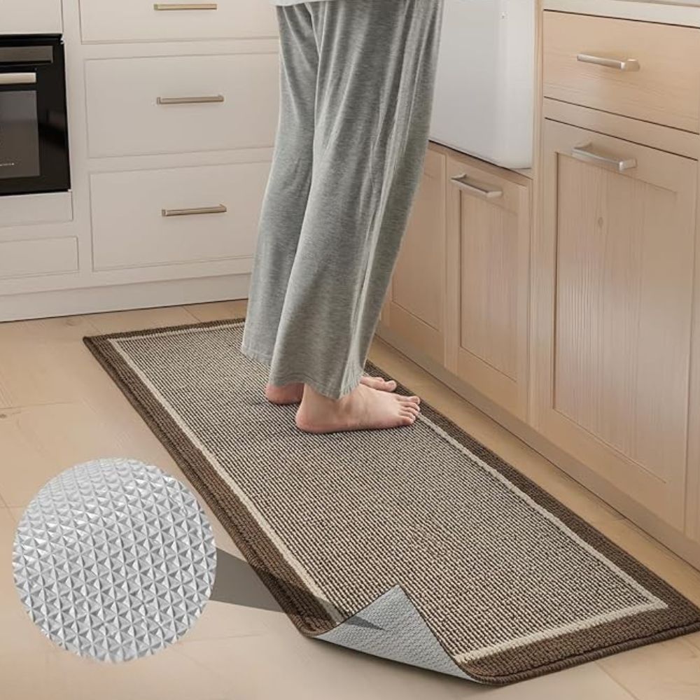 Knitted Two-Tone Kitchen Mat