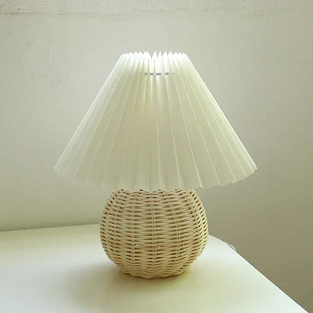 Vintage Style Pleated Table Lamp for Bedroom and Living Room