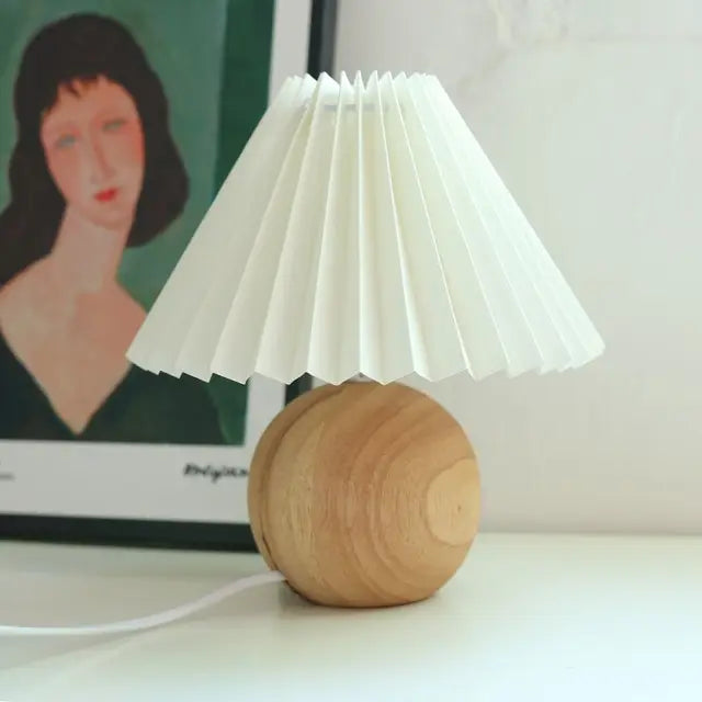 Vintage Style Pleated Table Lamp for Bedroom and Living Room