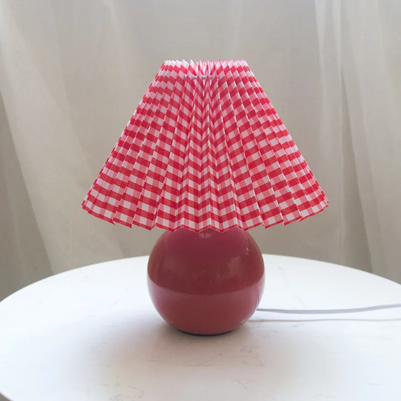 Vintage Style Pleated Table Lamp for Bedroom and Living Room
