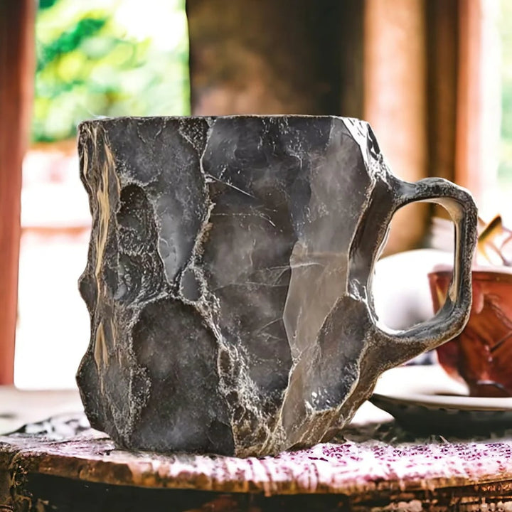 Insulating and Microwaveable Textured Coffee Mug