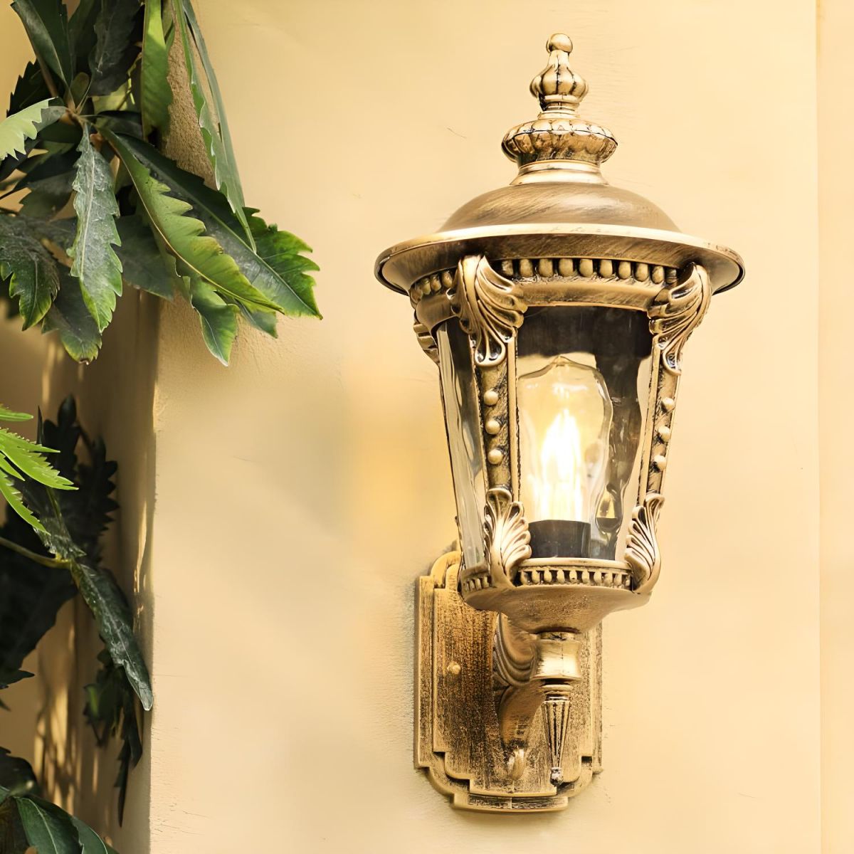 Vintage Outdoor Wall Light