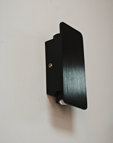 Modern Minimalist LED Wall Light