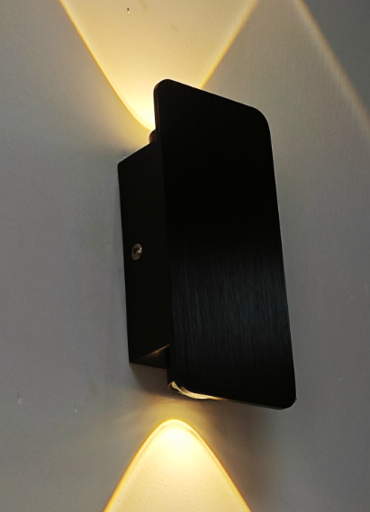 Modern Minimalist LED Wall Light