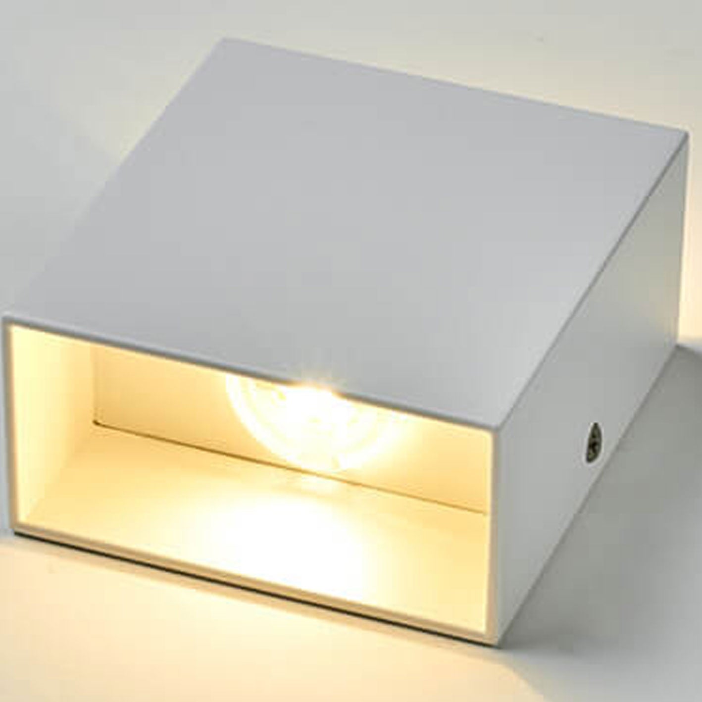 Minimalist Smart LED Wall Light for Outdoor Use
