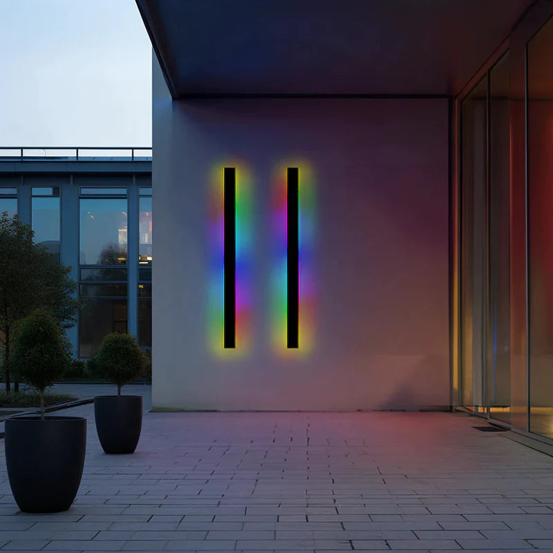 Linear Minimalist LED Outdoor Wall Light