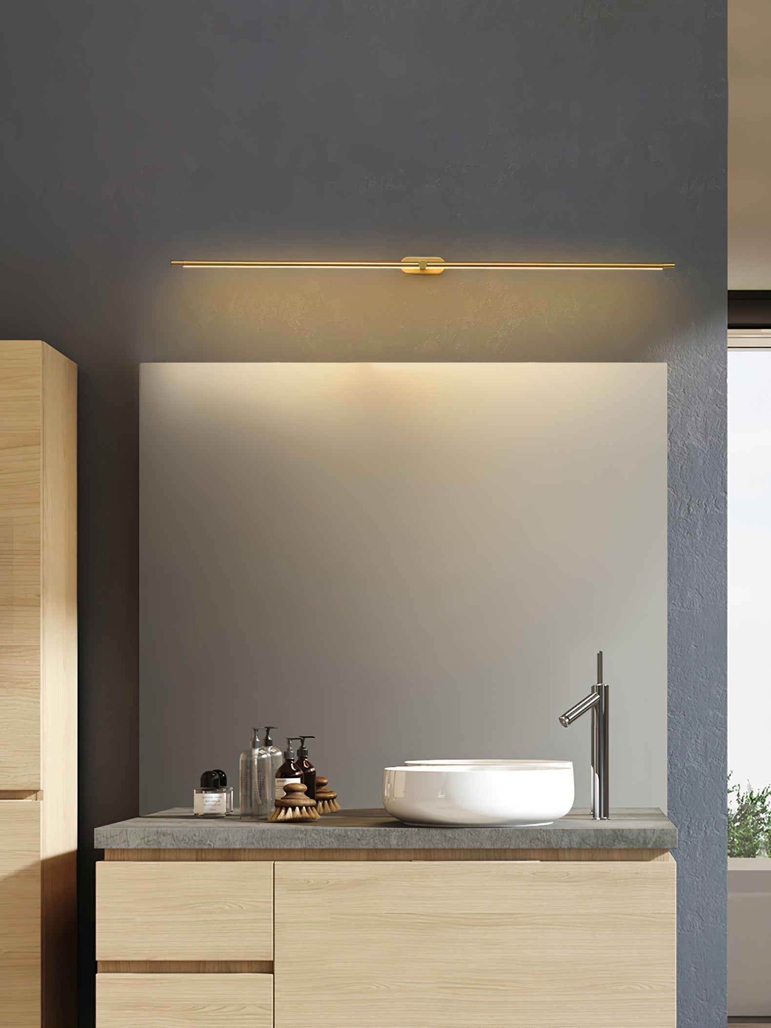 Minimalist Wireless LED Wall Light in a Transitional Style