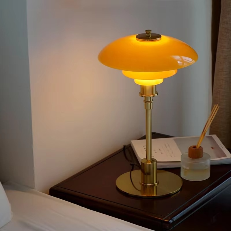 Minimalist Scandanavian LED Table Lamp