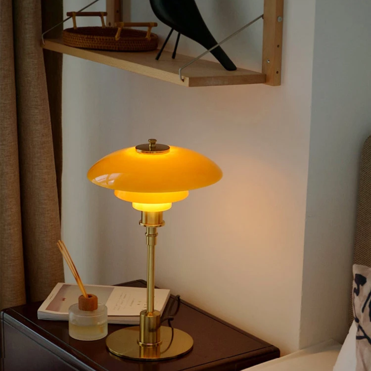 Minimalist Scandanavian LED Table Lamp