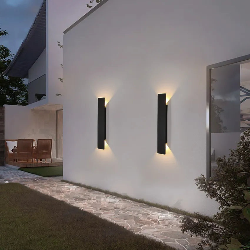 Minimalist Comtemporary Outdoor LED Wall Light