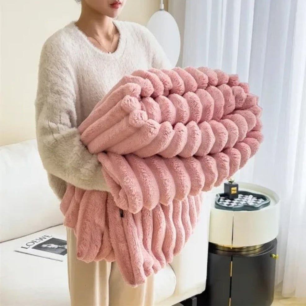 Fluffy Warm Blanket with Striped Pattern